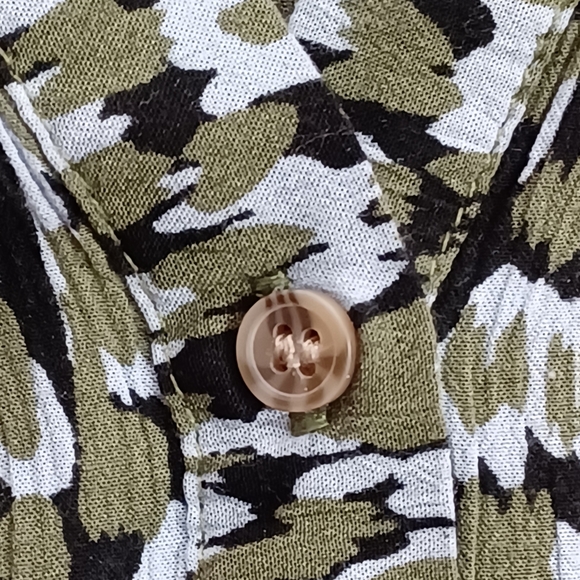 Democracy 3/4 Sleeve Camo Leopard Print Smocked Blouse - Picture 6 of 12